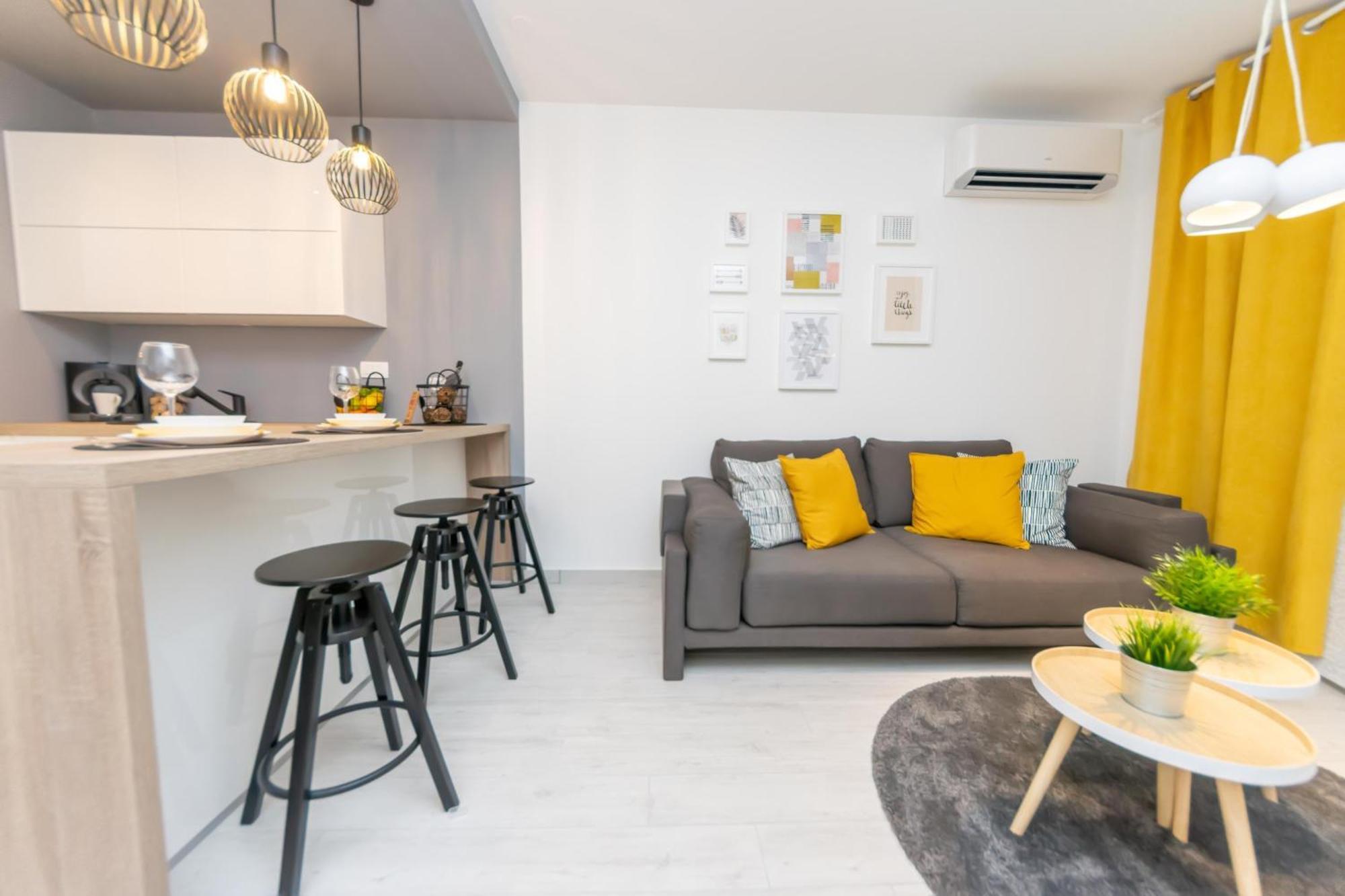 City Apartment Marlo Zara Esterno foto