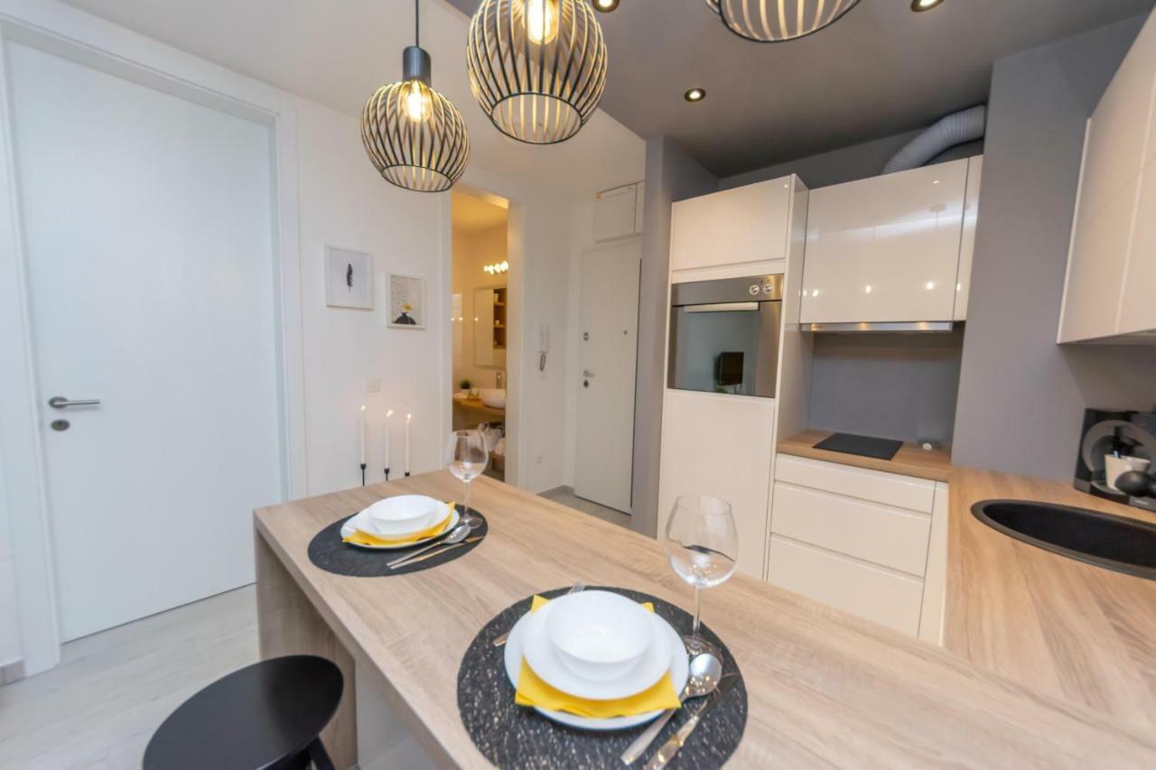 City Apartment Marlo Zara Esterno foto
