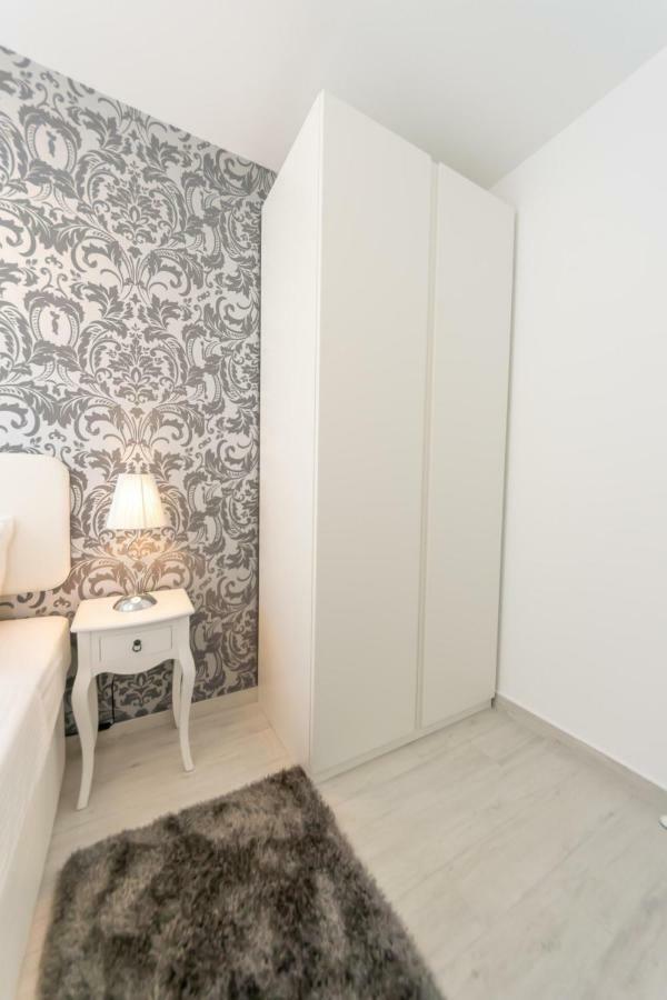 City Apartment Marlo Zara Esterno foto
